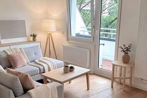++Stadtgartenflair!  4 Zimmer-Zuhause mit Terrasse + Balkonen + Modernisiert++
