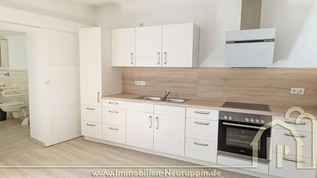 Immobilie in Fehrbellin - Viel Platz, viel Möglichkeit: Teilsaniertes Gründerzeithaus auf 1.480 m² in Fehrbellin - Bild 3