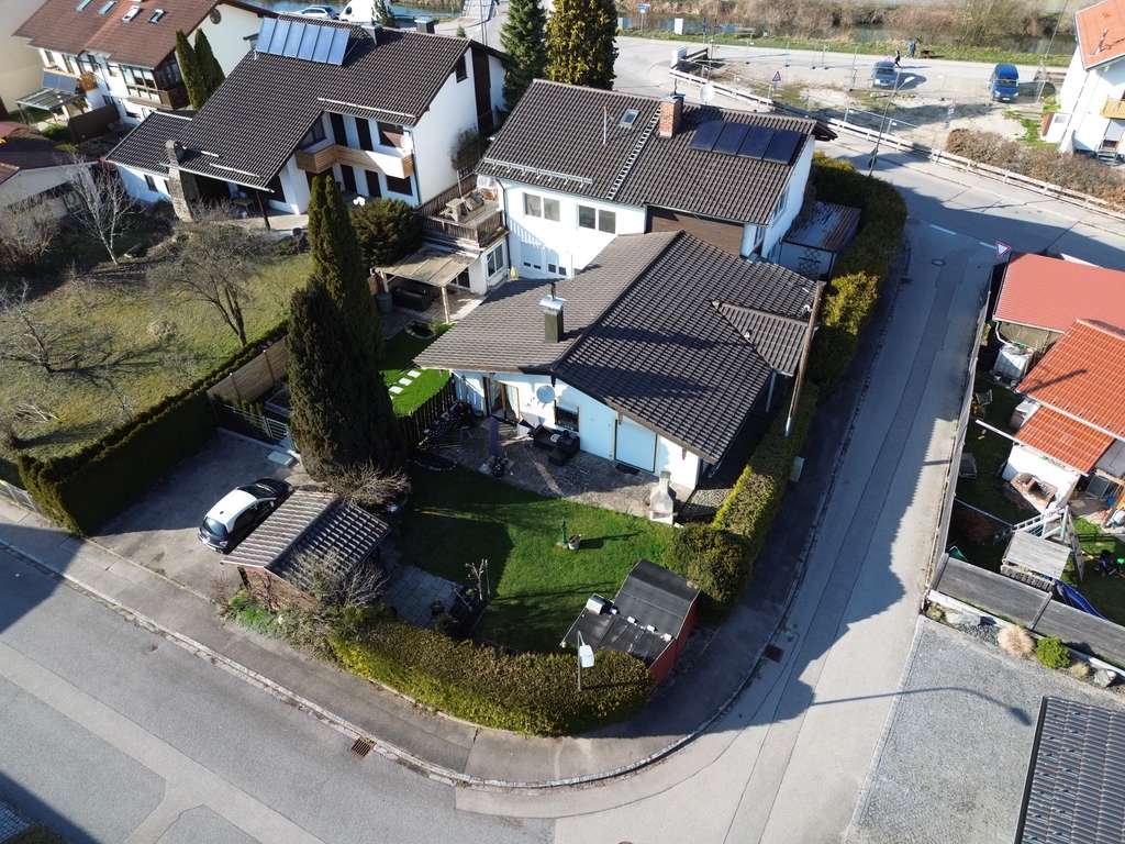 Immobilie in Bruckmühl - 2 Zimmer Wohnung mit Garten und Terrasse - Bild 0