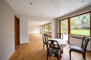 Architektenhaus mit großzügiger Einliegerwohnung und großem Garten in attraktiver Wohnlage – Die vollständige Adresse der Immobilie erhältst du vom Anbieter., 97294 Unterpleichfeld – Vorschaubild 8