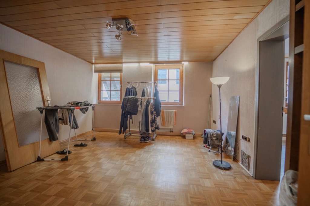 Immobilie in Ladenburg - Mehrfamilienhaus in begehrter Lage mit Entwicklungspotenzial und Altbaucharme - Bild 4