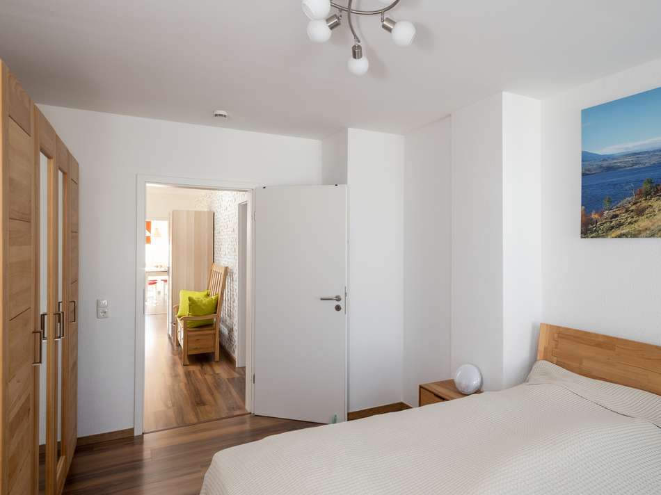 Schlafzimmer 2.jpg