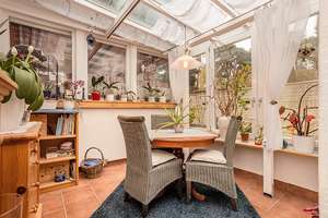 Property thumbnail 9