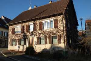 Bauernhaus mit großer Scheune in Zentraler Lage von Zwiefaltendorf – Biberach (Kreis) – Vorschaubild 1