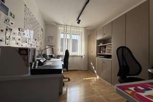 Besonderes Split-Level-Haus in einer besonderen Lage – Die vollständige Adresse der Immobilie erhältst du vom Anbieter., 86199 Inningen, Augsburg – Vorschaubild 6