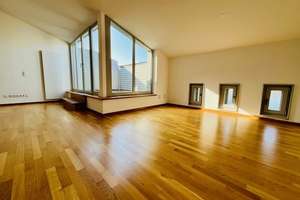 Traumhaftes Loft im Dachgeschoß, Dachterrasse, Parkett, Aufzug, Wannenbad, TG-Stellplatz uvm. – Friedrich-Wilhelm-Boelcke-Str. 4, 14473 Südliche Innenstadt, Potsdam – Vorschaubild 3