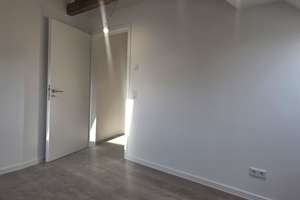 **Erstbezug nach Dachgeschossausbau – Moderne 62 m² mit Loggia** – Boettgerstr. 21, 45147 Holsterhausen, Essen – Vorschaubild 5