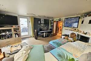 „Helle 3-Zimmer-Wohnung mit Kamin, Süd-/Westbalkon & extra Raum – ruhige Lage in Herrenbach“ – Die vollständige Adresse der Immobilie erhältst du vom Anbieter., 86161 Am Schäfflerbach, Augsburg – Vorschaubild 2