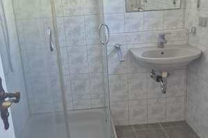 VON PRIVAT: Bungalow mit 3 SZ und Wintergarten in Ffm.-Hausen kurzfristig zu vermieten!! – 60488 Hausen, Frankfurt am Main – Vorschaubild 15