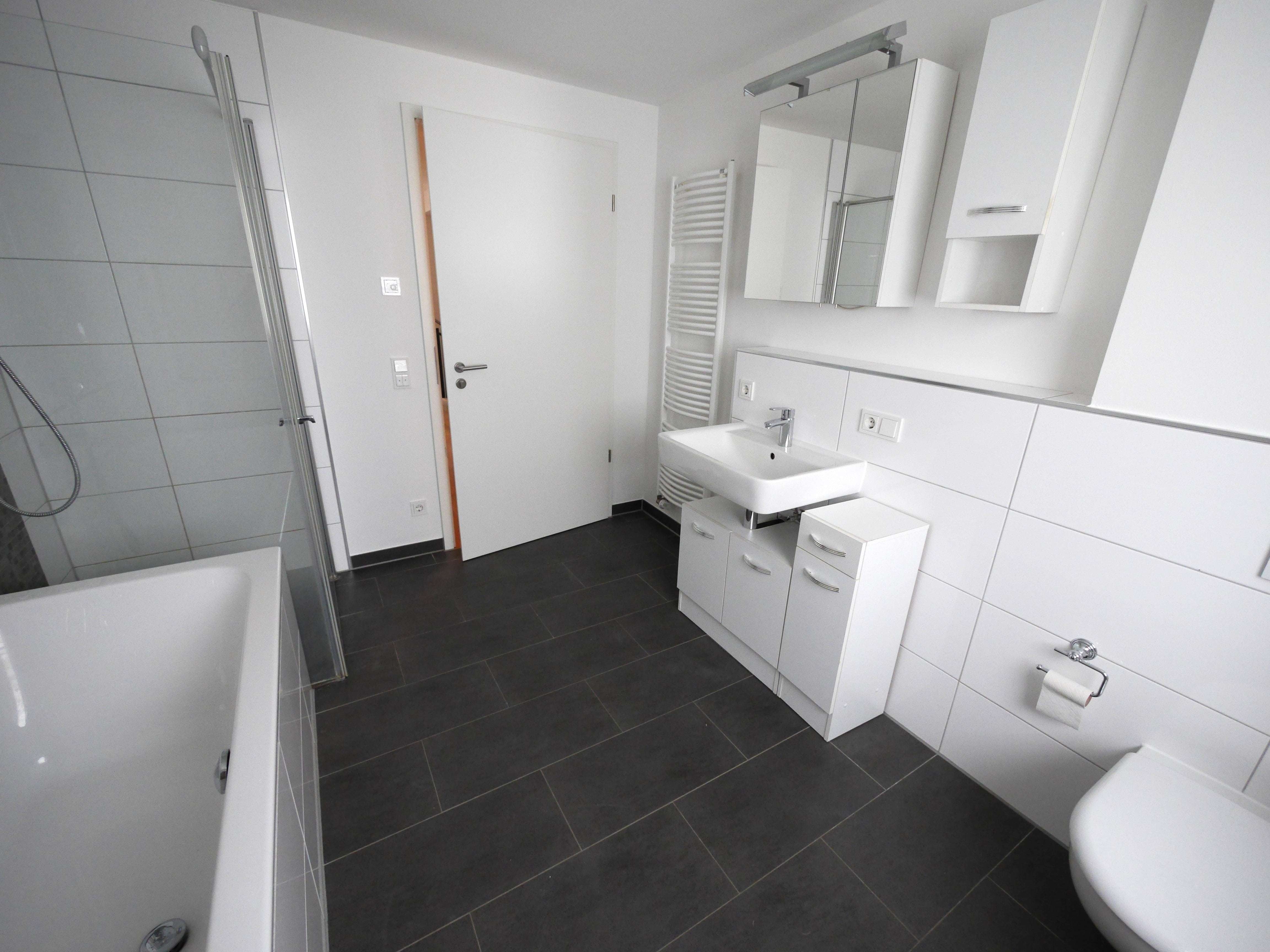 Immobilie in Oberhaching - Große Wohnung mit eigenem Garten - Bild 10