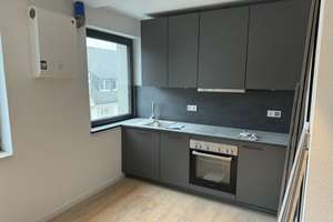 Moderne, voll möblierte 1-Zimmer-Wohnung in Top-Lage Düsseldorf – ab 01.05. (Nachmieter gesucht) – Engelbertstraße 9, 40233 Flingern Süd, Düsseldorf – Vorschaubild 1