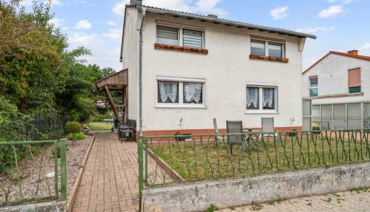 Bild von Einfamilienhaus mit großem Grundstück in Winzenheim!