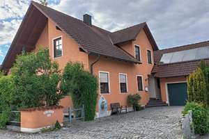 *NEU* WOW CHARMANTES & HOCHWERTIGES EINFAMILIENHAUS – Die vollständige Adresse der Immobilie erhältst du vom Anbieter., 93354 Biburg – Vorschaubild 1