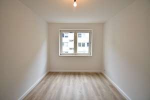 Erstbezug! Bezugsfreie 3-Zimmer-Whg mit Balkon – Am Sonnenbrunnen 21, 42327 Elberfeld West, Wuppertal – Vorschaubild 4