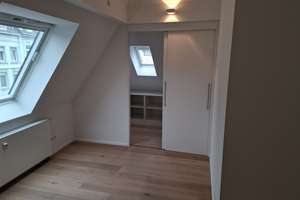 Sehr gut ausgestattete 2-Zimmer Dachgeschosswohnung in Burg/Höhscheid – Gasstr. 53, 42657 Burg/Höhscheid, Solingen – Vorschaubild 5
