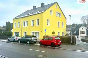 Komplett vermietet - Gepflegtes Mehrfamilienhaus in Sehma - sehr gute Anlagemöglichkeit!! – Erzgebirgskreis – Vorschaubild 1