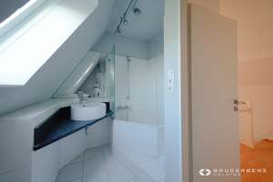3-4 Zimmer: Maisonette-Dachgeschosswohnung mit Terrasse direkt auf der Luegallee – Luegallee 10, 40545 Oberkassel, Düsseldorf – Vorschaubild 18