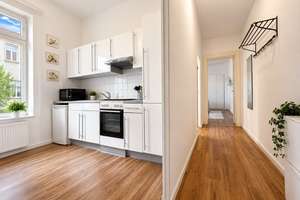 Geräumiges, helles Studio-Apartment in der Nähe des Boxhagener Platzes – Die vollständige Adresse der Immobilie erhältst du vom Anbieter., 10245 Friedrichshain, Berlin – Vorschaubild 5