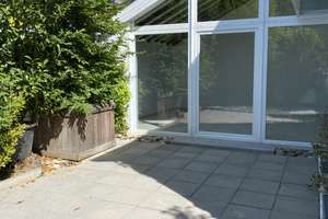 Saniertes DHH mit Dachterrasse mit Fernblick  – Die vollständige Adresse der Immobilie erhältst du vom Anbieter., 65205 Nordenstadt, Wiesbaden – Vorschaubild 2