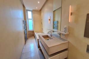 4-5 Zimmer-ALTBAU im 3. OG*LIFT*viel Stuck*hohe Decken*altes Parkett*moderne Küche*Balkon – Die vollständige Adresse der Immobilie erhältst du vom Anbieter., 10707 Wilmersdorf, Berlin – Vorschaubild 8