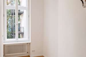 Barbarossakiez: Stilvolle, frisch sanierte 2-Zimmer-Altbauwohnung – Kyffhäuserstraße 10, 10781 Schöneberg, Berlin – Vorschaubild 4