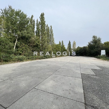 ca. 1.250 m² große befestigte Freifläche in Reinbek