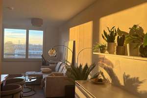 Charmante 2-Zimmer-Wohnung mit Balkon und moderner Einbauküche – Tübinger Straße 3e, 80686 Land in Sonne, München – Vorschaubild 1