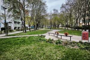 Attraktive vermietete 3-Zimmer-Hochparterrewohnung in Berlin-Hohenschönhausen – Die vollständige Adresse der Immobilie erhältst du vom Anbieter., 13057 Neu-Hohenschönhausen, Berlin – Vorschaubild 3