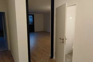 Moderne 3-Zi. inkl Südbalkon + TG-Platz/ Nahe Unterbacher See – 40627 Unterbach, Düsseldorf – Vorschaubild 13