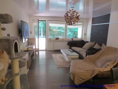 MODERN WOHNEN! Attraktive 3 Zi.-Whg. mit Garage und Stellplatz in ... MODERN WOHNEN! Attraktive 3 Zi.-Whg. mit Garage und Stellplatz in ...