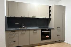 Lichtdurchflutete 3-Zimmer Wohnung mit großer Loggia – Iris-Runge-Platz 11, 30539 Mittelfeld, Hannover – Vorschaubild 3