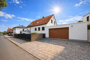 Großzügiges Ein- / Mehrgenerationenhaus mit Potenzial in Fürth-Oberfürberg