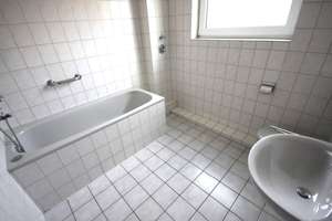 Ruhige, freundliche 2-Zi. Wohnung mit Balkon nähe Bayarena – Alsenstraße 1b, 51373 Wiesdorf, Leverkusen – Vorschaubild 5