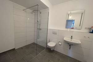 Helle und geräumige zentrale 2 Zimmer Wohnung in MG-Innenstadt – Schillerstraße 27, 41061 Gladbach, Mönchengladbach – Vorschaubild 4