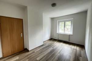 Perfekt für Studis | 2 Zimmer mit Balkon in Uni Nähe – Grünband 15, 9126 Bernsdorf, Chemnitz – Vorschaubild 4