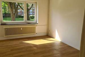 Schöne 3 Zimmer Wohnung mit Balkon – Andersenring 24, 23560 Moisling, Lübeck – Vorschaubild 3