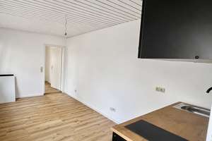 Renovierte 1,5-Zimmer-Wohnung | Ideale Lage in Bessungen | Schmidt & Co. Immobilien – 64295 Bessungen, Darmstadt – Vorschaubild 2