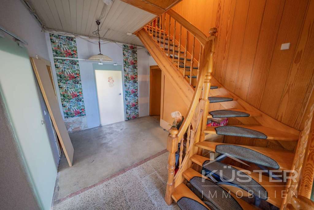 Immobilie in Suthfeld - KÜSTER IMMOBILIEN präsentiert: Feldrandlage mit Weitblick. 1-2 Familienhaus mit Potenzial - Bild 3
