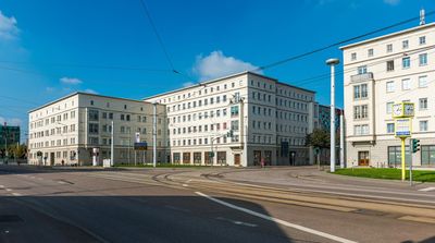2 Raumwohnung mit Balkon und Dusche