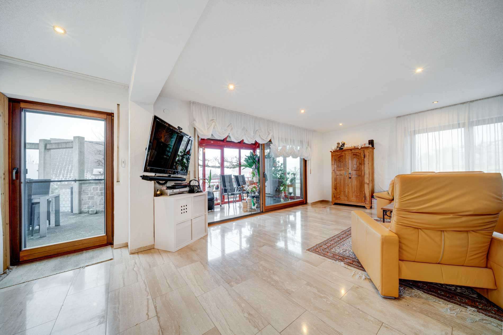 Immobilie in Salem - Attraktives 3-Familienhaus (Mehrgenerationenhaus) mit großer Hauptwohnung in ruhiger Lage von Beuren - Bild 31