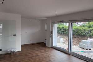 Moderne 2,5-Zimmer-Wohnung in attraktiver Lage (Erstbezug) – Stämmesäckerstraße 22, 72762 Reutlingen-Mitte, Reutlingen – Vorschaubild 3