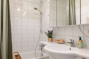 Wohnen mit Charakter: 3-Zimmer-Wohnung in München – 81543 Siebenbrunn, München – Vorschaubild 8