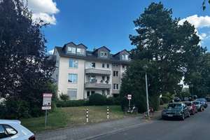 Bezugsfreie Wohnung mit Loggia – Düsseldorf-Keldachstraße