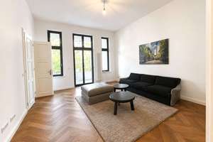 Erstbezug nach Sanierung: großzügige 4-Zimmer-Altbauwohnung mit Loggia und Aufzug in Kreuzberg – Stresemannstraße 32, 10963 Kreuzberg, Berlin – Vorschaubild 2