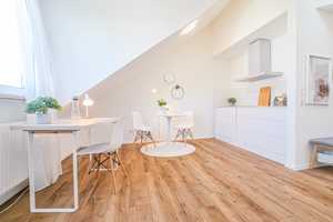 ++Bezugsfreie ETW zvk. - sanierte 1-Zi. Maisonettewhg., 30m², Keller & SP++ – Würzburg – Vorschaubild 2