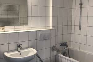 Rodenkirchen: Repräsentative Wohnung mit Balkon und Tiefgaragenstellplatz – Mildred-Scheel-Straße 15, 50996 Rodenkirchen (Ortsteil), Köln – Vorschaubild 8