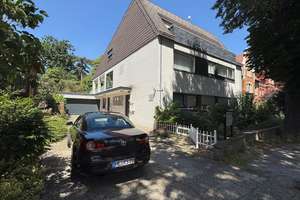 Repräsentative Immobilie:vermietete Praxis und großzügige Wohnung auf 2 Etagen.Sauna,Pool,Balkone – Die vollständige Adresse der Immobilie erhältst du vom Anbieter., 38350 Helmstedt – Vorschaubild 1