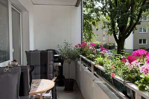 Schöne & sanierte 3-Zimmer-Wohnung mit Süd-West Balkon in Düsseldorf-Ludenberg