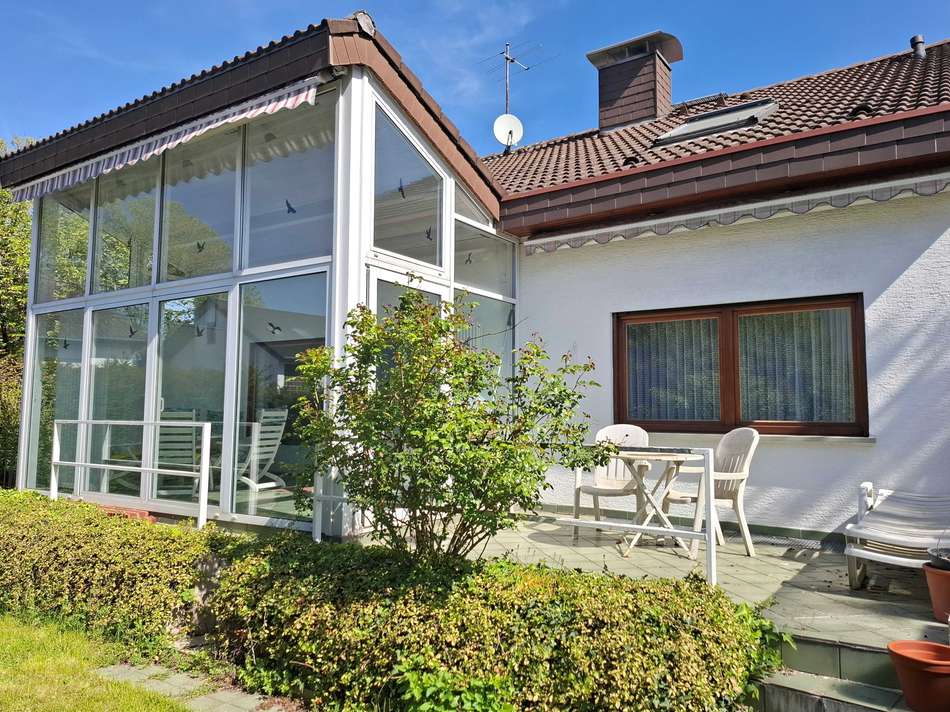Hausansicht (Gartenseite)