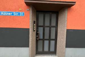 Großzügig geschnittene und modernisierte 2,5 Zimmer-Wohnung mit offener Küche und Eckbadewanne!  – Kölner Str.  31, 45145 Frohnhausen, Essen – Vorschaubild 14